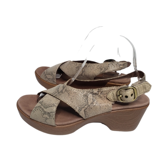 Dansko Snake Print Open Toe Clog Size 39/8.5 - Picture 4 of 15